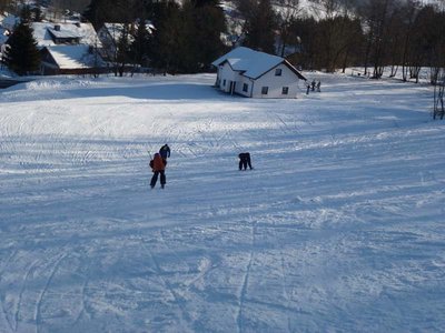 Steilstück und Auslauf mit Hütte