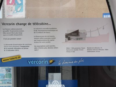 In der Ausstellungs-Gondel.