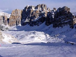 Aufbruch Richtung Armentarola, die Piste hat durch die Beschneiung deutlich an Qualität gewonnen.