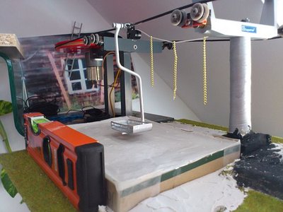 Bahnsteige Mittelstation Baustelle 08.05.2012 3.jpg