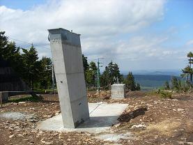 Bergstation und Fundament Stütze 12