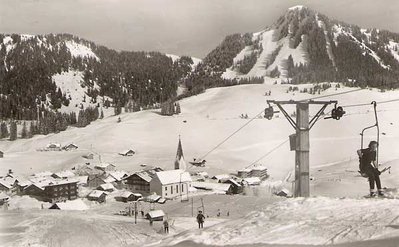 Berwang Tirol Skilift Hochbichl    AK gelaufen 1954