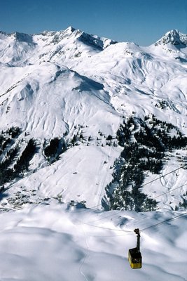 1981: Die alte Gondel der Rüfikopfbahn, die Rüfikopfbahn 2 und der Schlepplift Schafalpe sind noch nicht vorhanden...