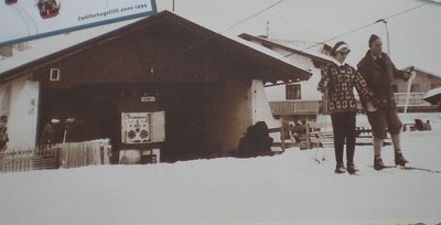 Wunderschöner Hölzl-Lana Kombilift, typisch mit dem Schaltkasten an der Antriebsfront .