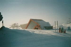 So, und auf der anderen Seite gabs den ersten Blick auf die noch verfrorene 3S. Die haben wir aber erst mal links liegen lassen, und sind wieder zur 4KSB abgefahren.