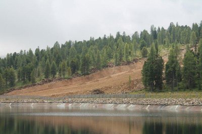 Pistenbau oberhalb des Speicherteiches