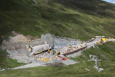 Treis Palas - Talstation