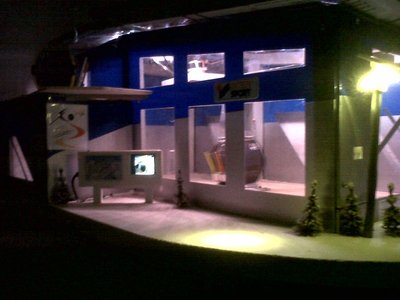 Bergstation mit Infotafel