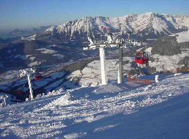ich find des immer so stark, wenn die Stützen so verschneit sind-- Abendstimmung, 16.30 ( letzte Fahrt )
