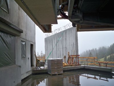 Bahnhofszufahrt ins UG