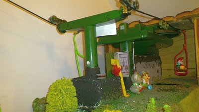 Gipfelleitenbahn mit stationsüberbauung  (13).jpg