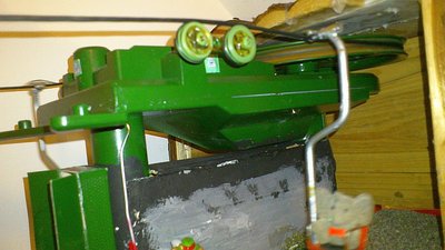 Gipfelleitenbahn mit stationsüberbauung  (16).jpg