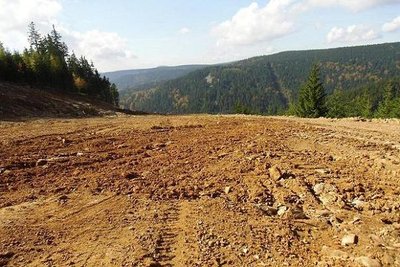 von der Raupe bergabwärts geschaut