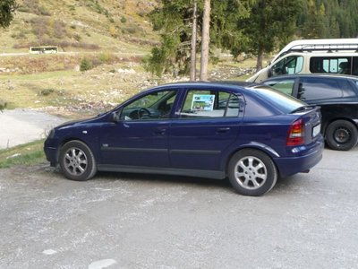Deiner? So viele mit FÜ waren glaube ich nicht am Parkplatz, hab ca. 20 Autos weiter hinten geparkt