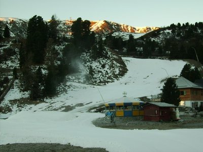 Kornockabfahrt Talstatition; 1 Schneelanze in Betrieb