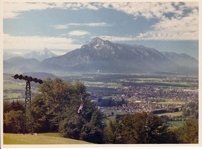 6erROBA von Steurer --- das höchste der Gefühle bei ESL der damaligen Zeit. Die Steurer waren für damalige Zeiten absolut das Modernste was auf dem Markt war. Komfort, Fahrgefühl, Antriebstechnik und Sicherheit ....TOP !!!