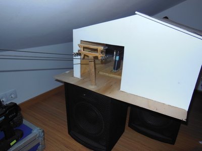 Haus derzeit leider auf einer Seite ohne Dach