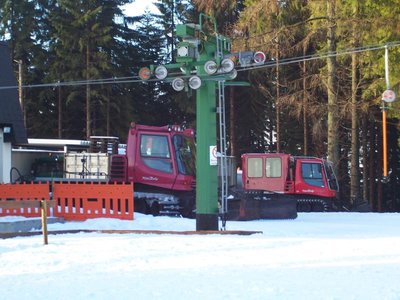 Hier die "High-Tech" Maschinen, die die tolle Piste gezaubert haben - Vielen Dank an das nette Ruhestein-Team!