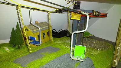 Anschluss der BAHB an die Talstation Aloenwiese Probebetrieb für die Silvesternacht 2012 (13).jpg