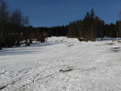 Hier der mangelhafte Teil, der sonst recht guten Schneidpiste.