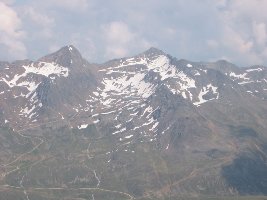 Hochgurgl-Wurmkogl. Man beachte die Schneelage!