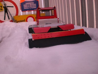 mit provisorischem Finischer Fräse ist noch nicht drin