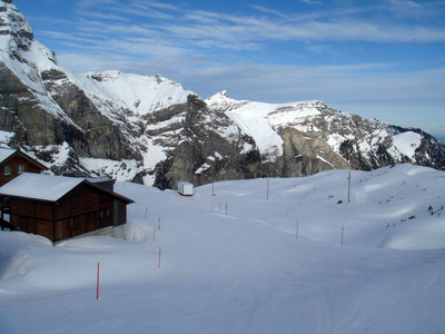 Neue Einfahrt in die Talabfahrt.