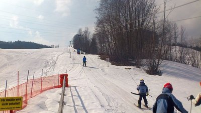 Bei den Schmoll-Liften am 17.03 (1).jpg