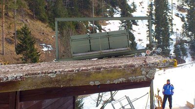 Bei den Schmoll-Liften in STEINHAUS am Semmering 17.03 (18).jpg