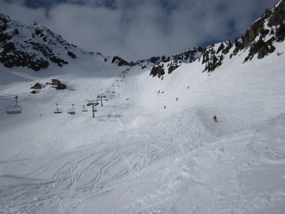 6-CLD Col Cornu, daneben die Piste "Cornu"