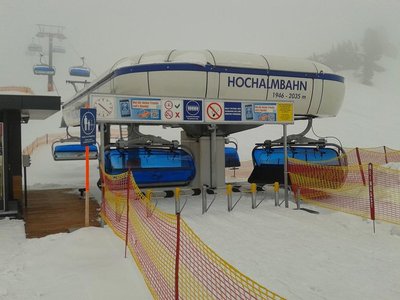 Blaue Bubbles - Geschmackssache allerdings meiner Meinung nach aber um einiges schöner als die inflationär zunehmenden nehmenden orangen und gelben