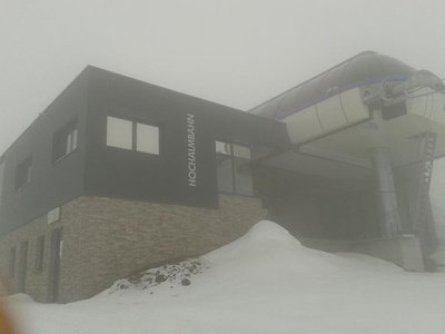 Bergstation 2 - irgendwie ähnlich der Ischgl-Architektur