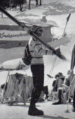Skifahrer_Mutterer_Alm_ca1960er (405x640).jpg