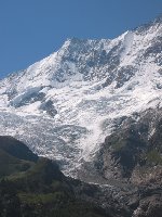 Täschhorn, 4490 m von Saas-Fee aus, Höhendifferenz 2700 m. Einer der schwierigsten 4000er der Alpen, selten bestiegen.