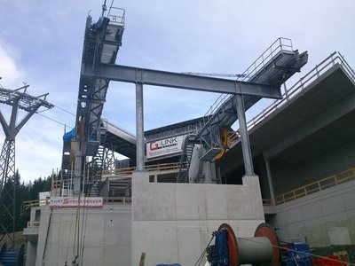 Talstation von forne