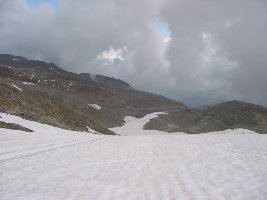 Unten siehts dann etwas öder aus, mit dem vielen Schutt, dafür steigt der &amp;quot;Verrücktheitsgrad&amp;quot;
