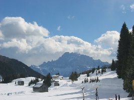 Blick Richtung Cortina - klärt mich auf wie die Berge heissen;-)