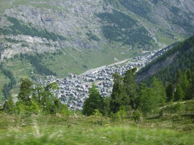 Blick auf Zermatt bei der Auffahrt mit der Gornergratbahn