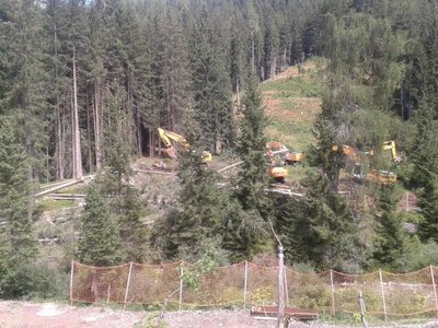 Hier ein Bild von den Arbeiten. Weitere folgen!