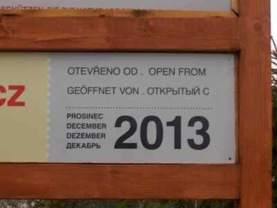 Felsen Merklin, Bau Plesivec 020.JPG