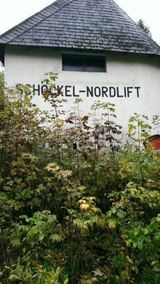 Das gebäude von Vorne