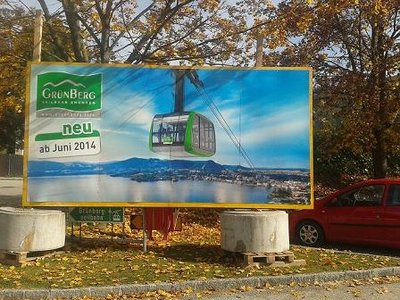 Plakat beim Parkplatz Talstation
