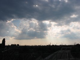 ...in der Stadt, die heute mit 34°C mal wieder die wärmste in Deutschland war.