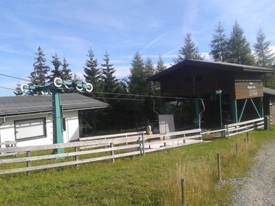 Talstation, auf der selben Stelle stand auch die Talstation des Vorgängers