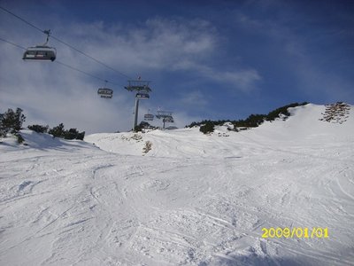 Hier wo nun die Bergstation der 6 KSB Lawinenstein ist, war die Bergstation des Krallerseeschleppliftes. Die nächsten Fotos sind nun ungefähr auf der ehemaligen Trasse gemacht worden.