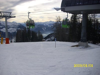 Nächster Punkt. Hier müsste der Ausstieg der Ramsanger SL gewesen sein. Irgendwo da, wo ich stehe. Der Blick zum "aufgegebenen" Kinderland.